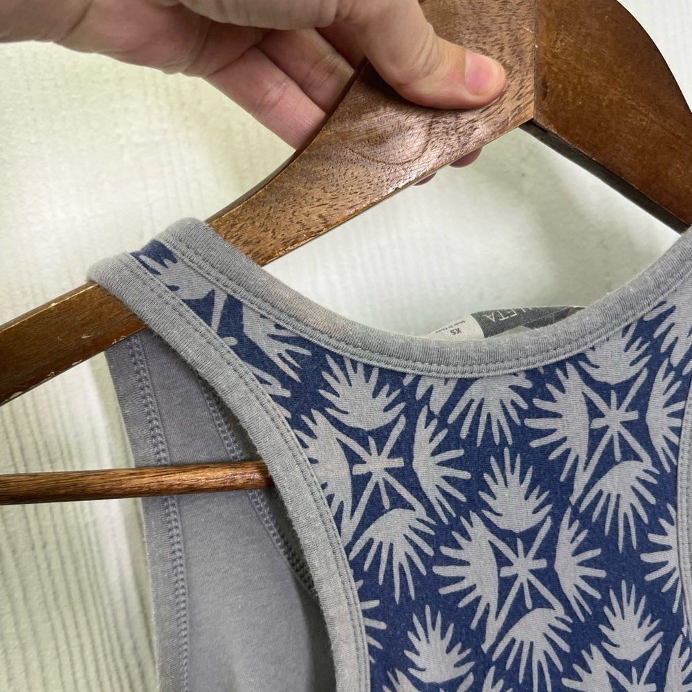 Athleta - Blue & Grey Floral Support Bra Razer Back Pockets Maxi Dress Size XS - Picture 11 of 11